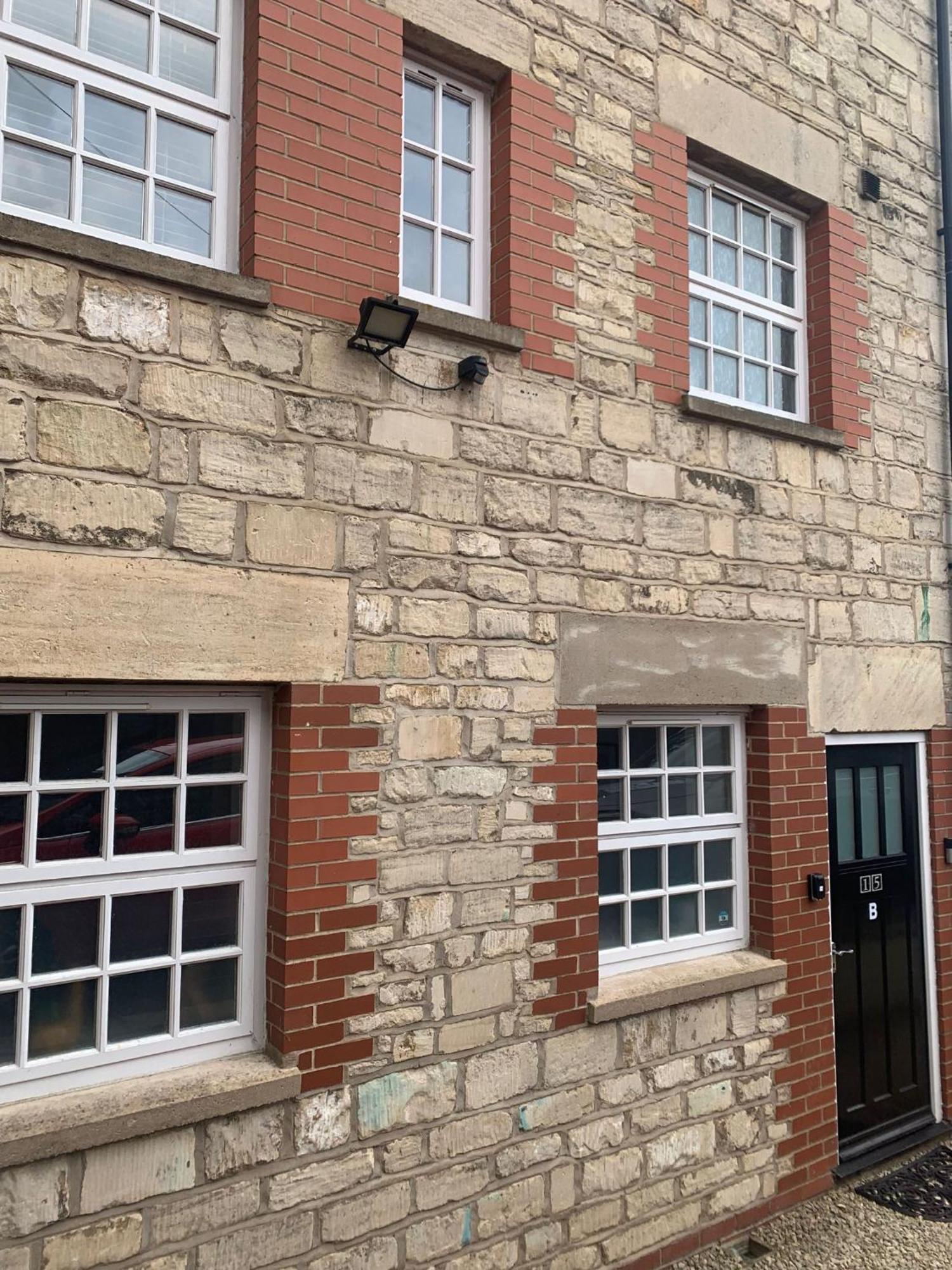 1 Bed House, Free Parking, 15 Minutes From Cheltenham Races Глостер Экстерьер фото